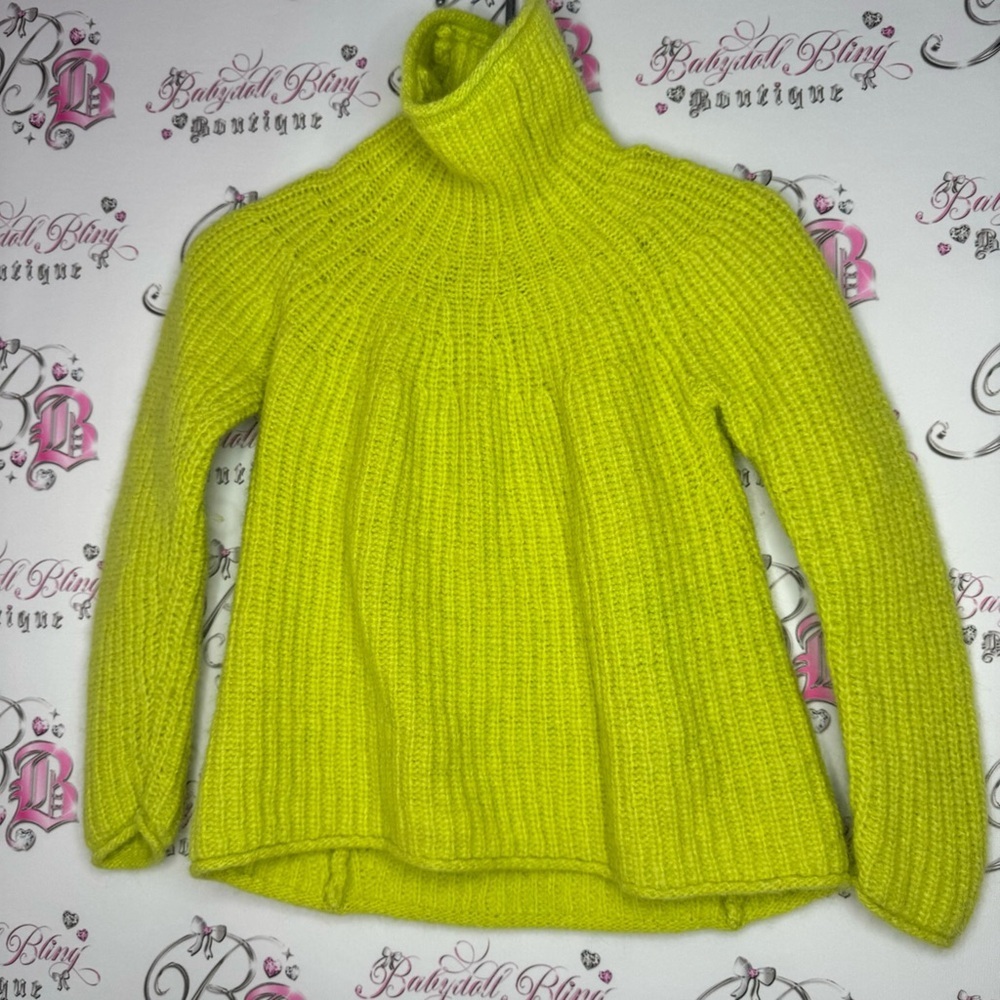 Rag & bone New York sweater pull over turtle 🐢 neck lime green neon crochet 🧶